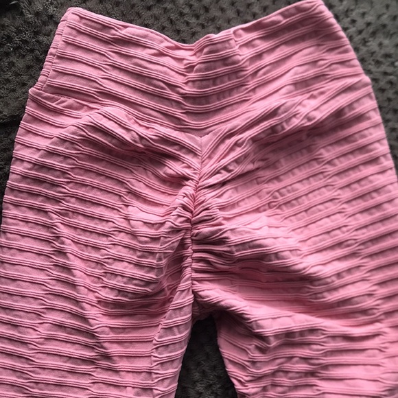 Tahira by KB booty scrunch pink leggings - Picture 4 of 4